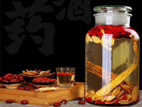 酱香型白酒泡酒.jpg